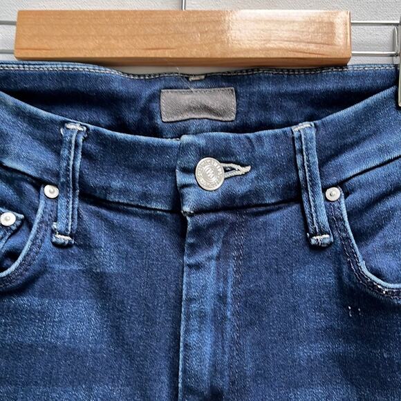 Mother The High Waisted Looker Ankle Fray Denim Jeans in Tongue and Chic 26 - Picture 3 of 13